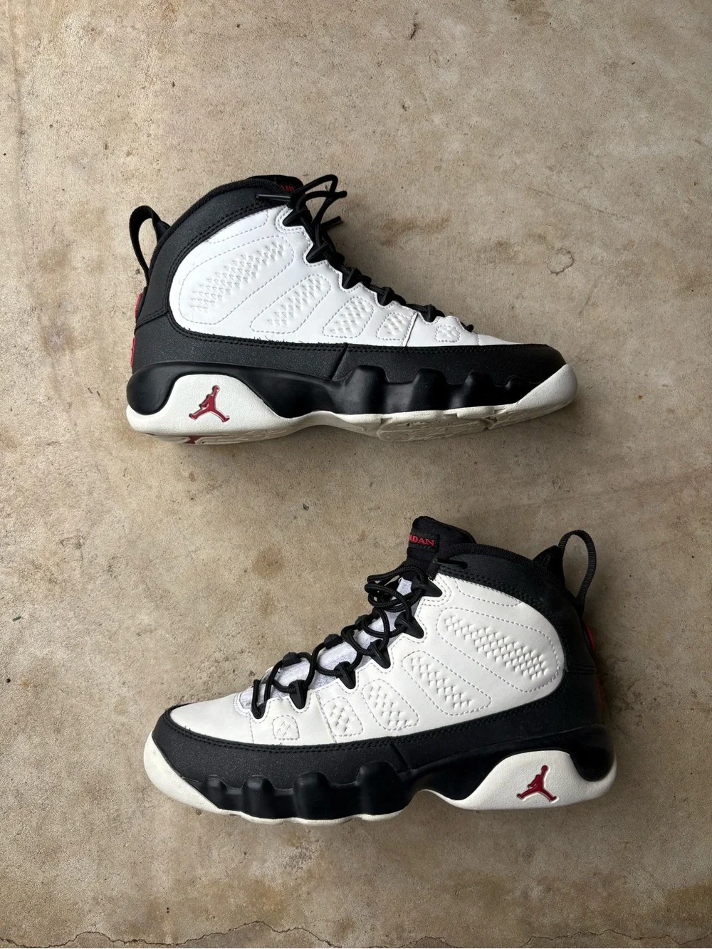 Air Jordan 9 Retro Space Jam White Black Red 302359-112